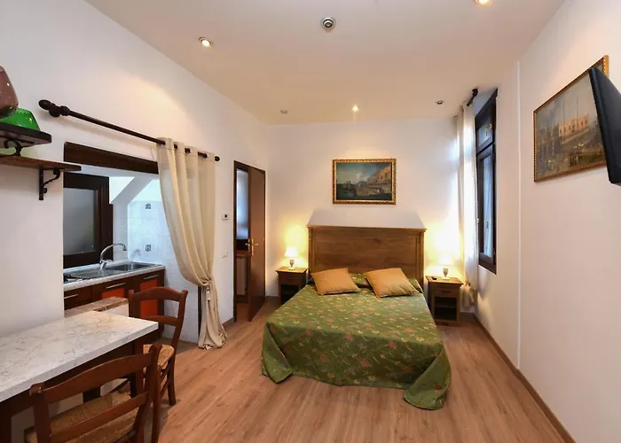 At 1 Minute From San Marco Square 아파트