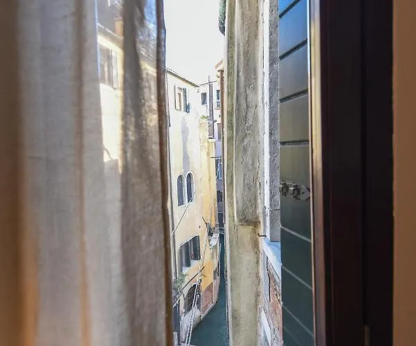 아파트 At 1 Minute From San Marco Square *