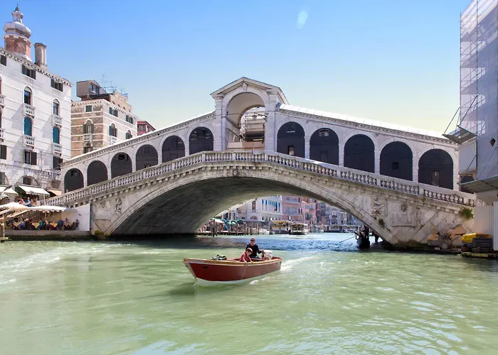 At 1 Minute From San Marco Square 아파트 *